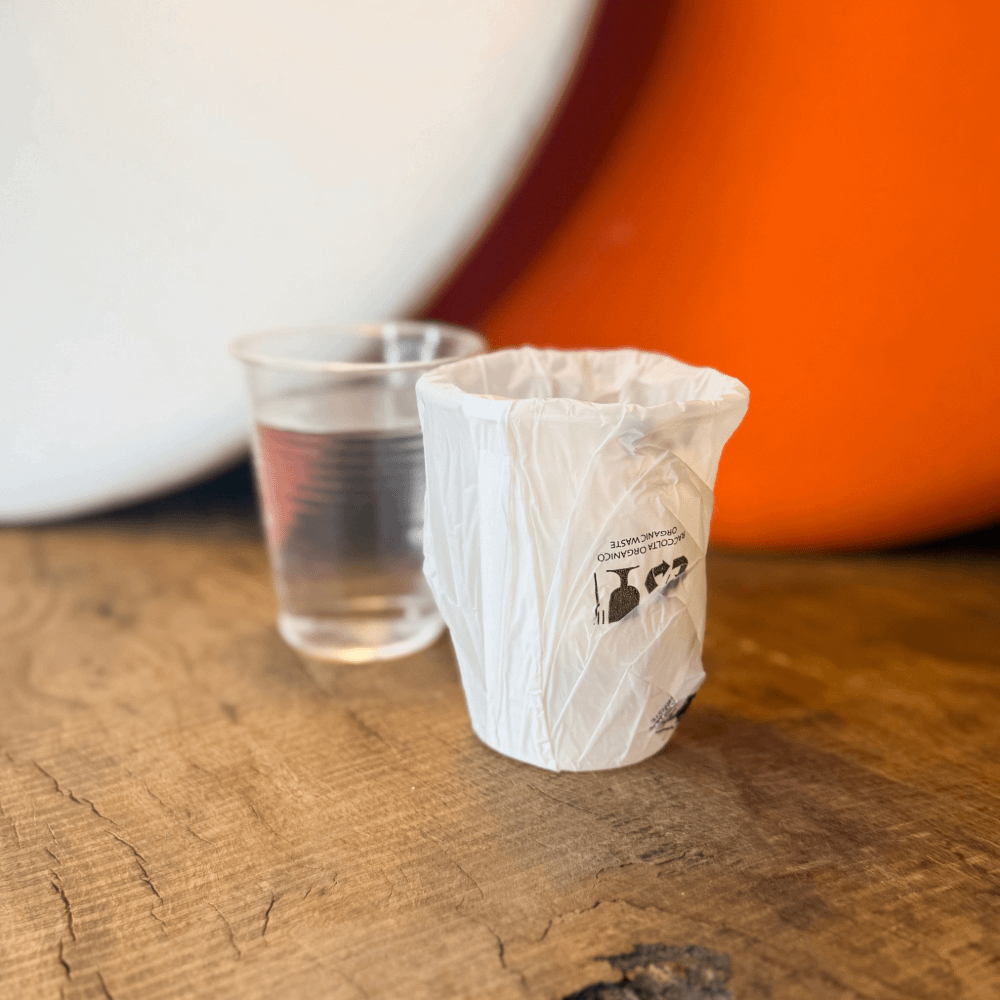 Bicchieri plastic free imbustati singolarmente