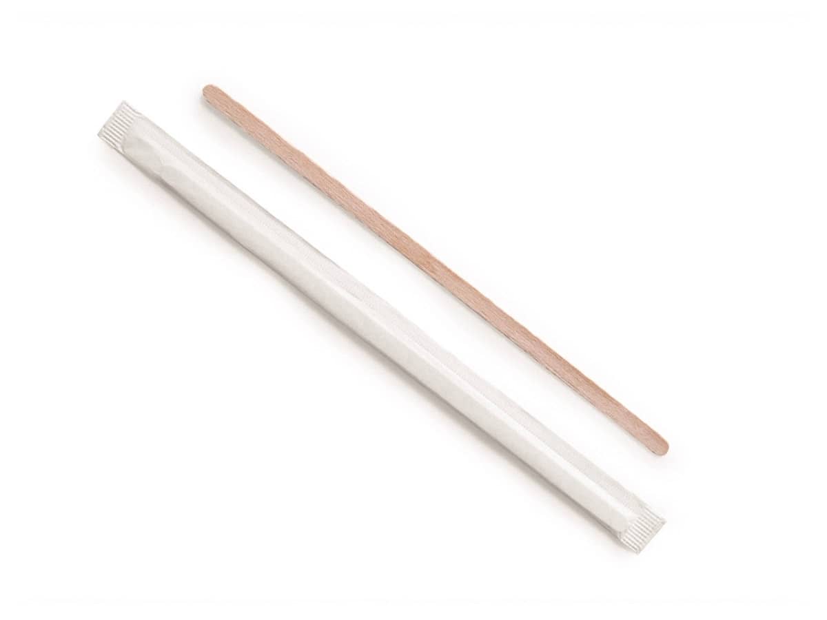 Agitateurs à café compostables en bois naturel pour boissons chaudes, parfaits pour bars, événements et bureaux.